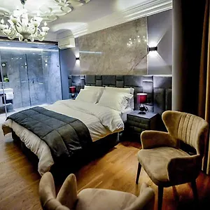 Hotel Vila Tirana *** تيرانا
