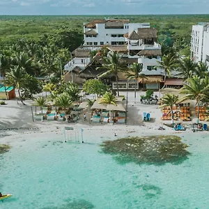 40 Canones 3*, Mahahual Mexico