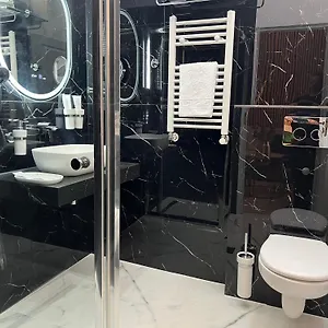 Downtown 4*, Bukareszt Rumunia