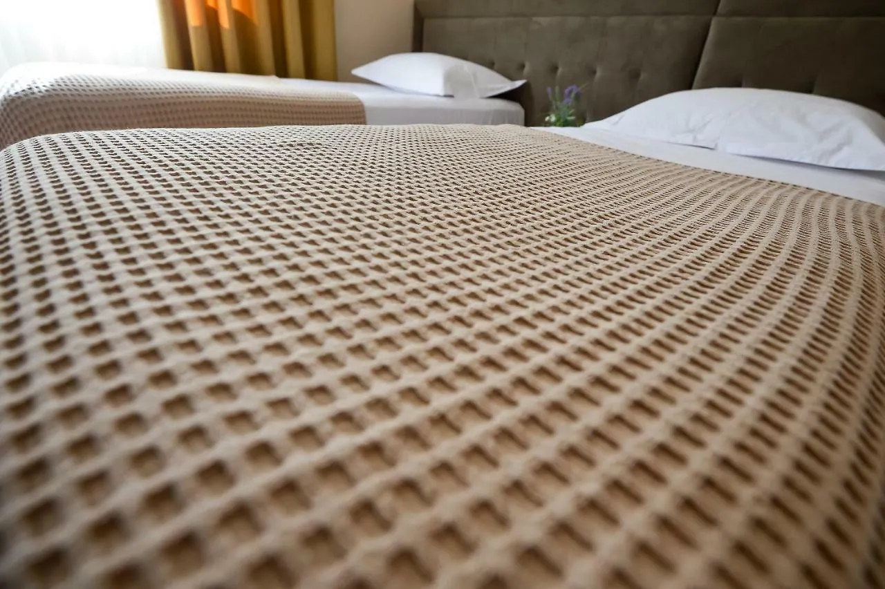 Hotel Niku Tirana